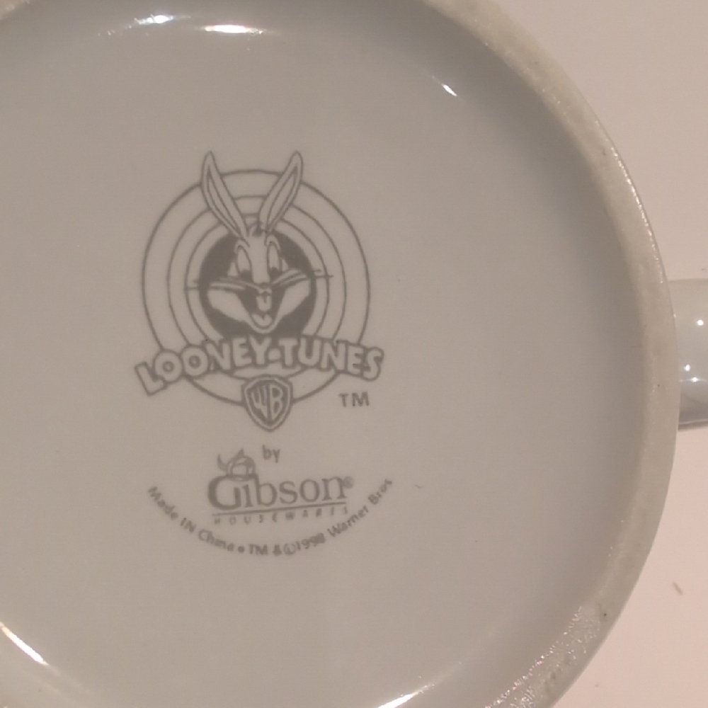 Warner Bros. Looney Tunes Vintage TAZ Coffee Mug 1998 - Picture 4 of 5